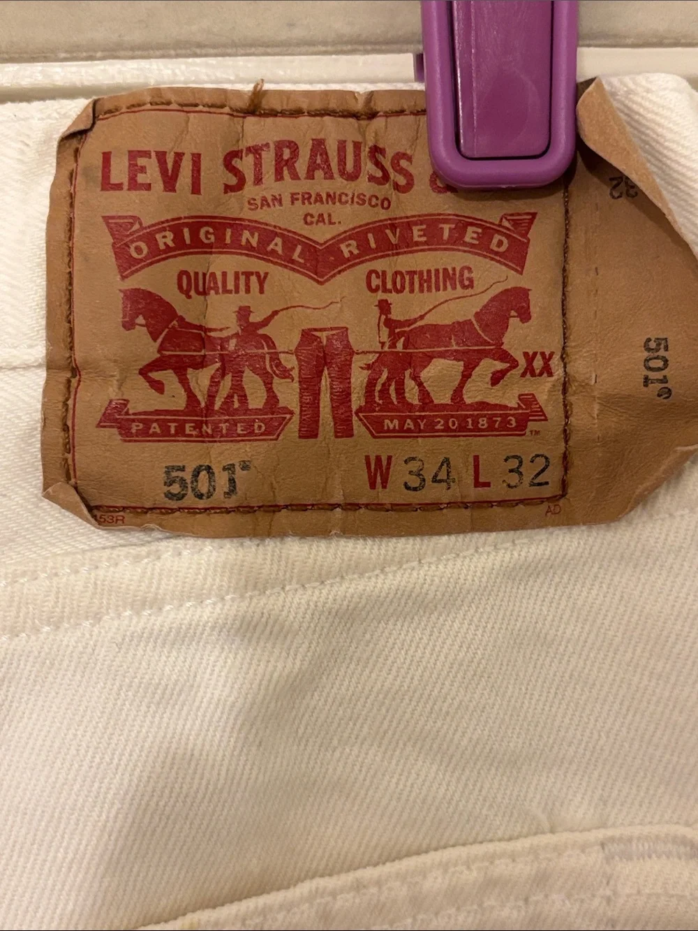 Levi's Slim Men's Cream-Off White Button Fly 501 Jeans 34 X 32